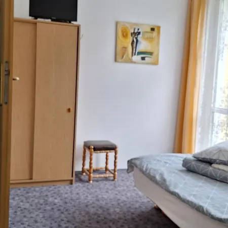 Stifado Privatunterkunft *